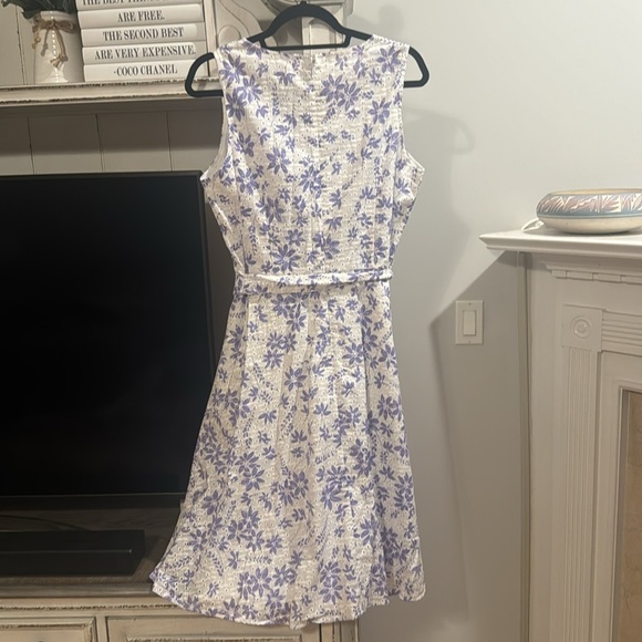 Appleseed’s Floral Eyelet Dress - Picture 3 of 6